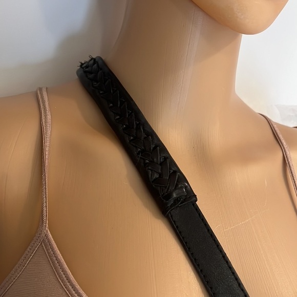 Olivia Harris Black Crossbody Bag - Picture 11 of 16